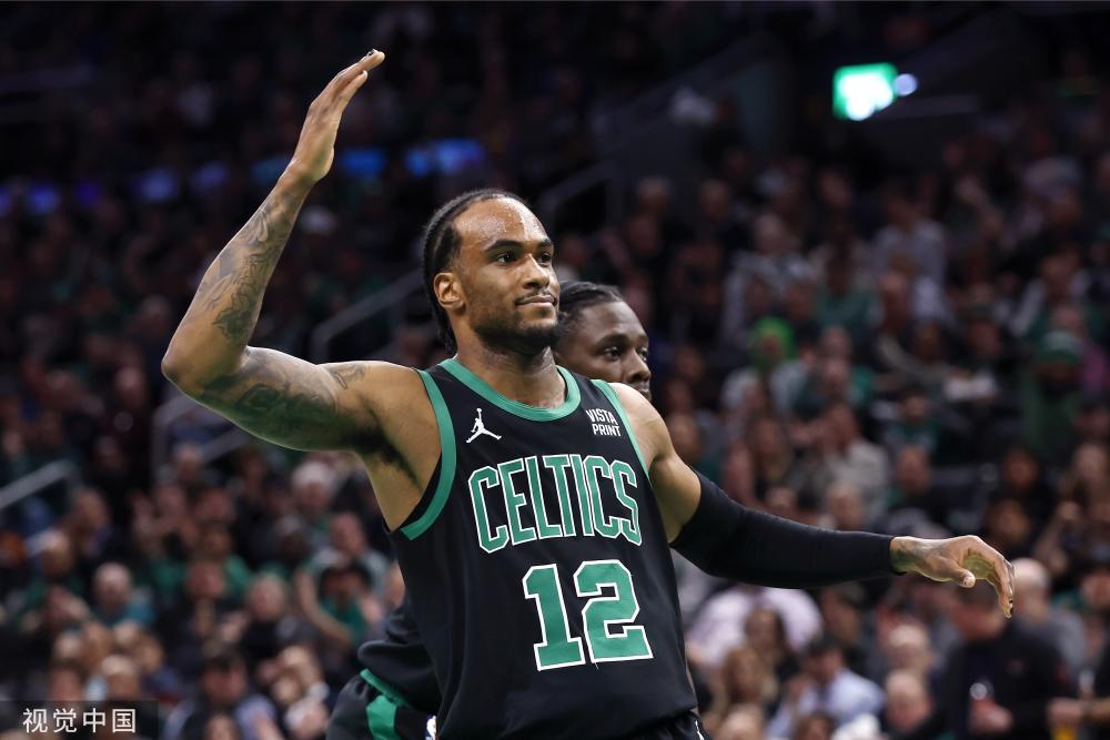 更离不开他 更离不开他