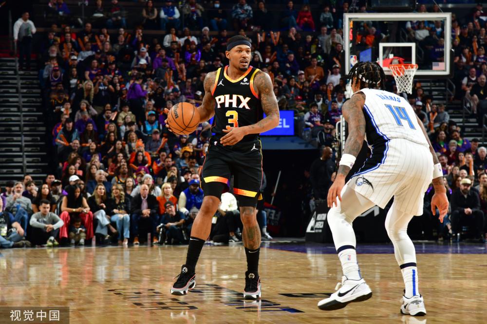 一个生动的 一个生动的