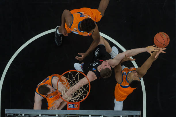 在现代足球 在现代足球